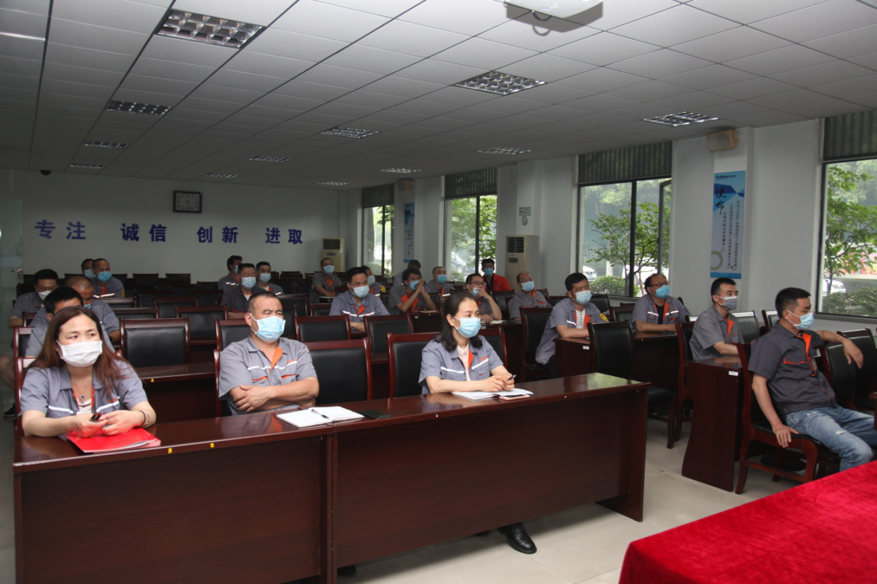 J9����-����վ����